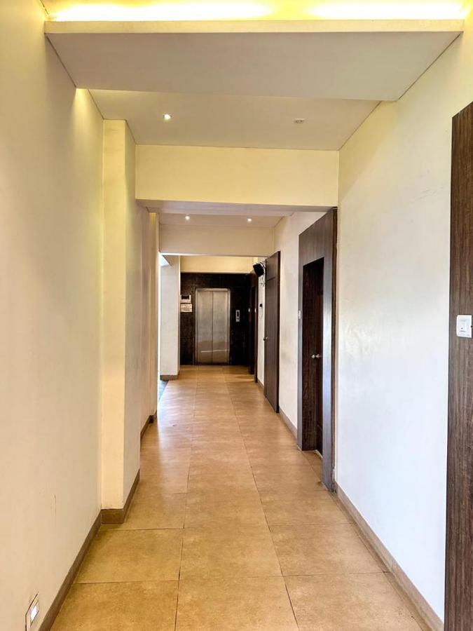 Hotel Hill View NalaSopāra Exterior foto